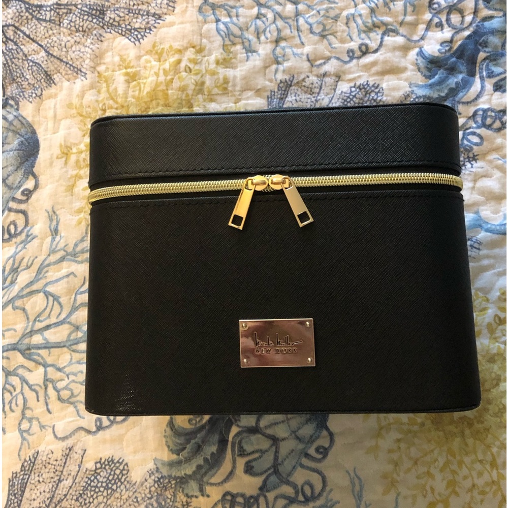 Black Makeup Cosmetics Case